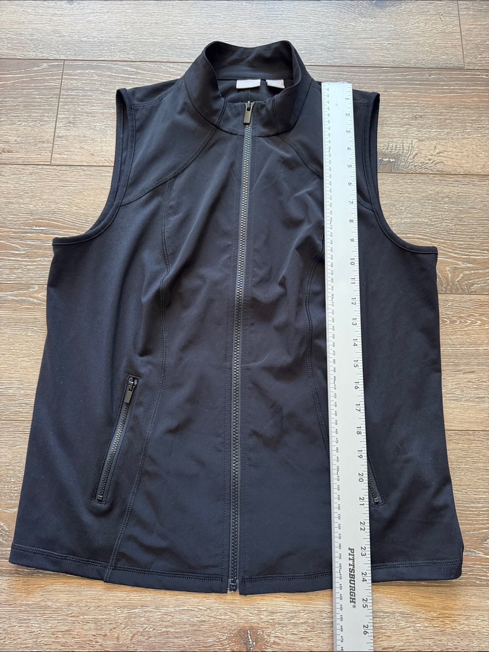 Chico's Zenergy Black Sleeveless Zip Vest Size: 1 - Picture 4 of 10